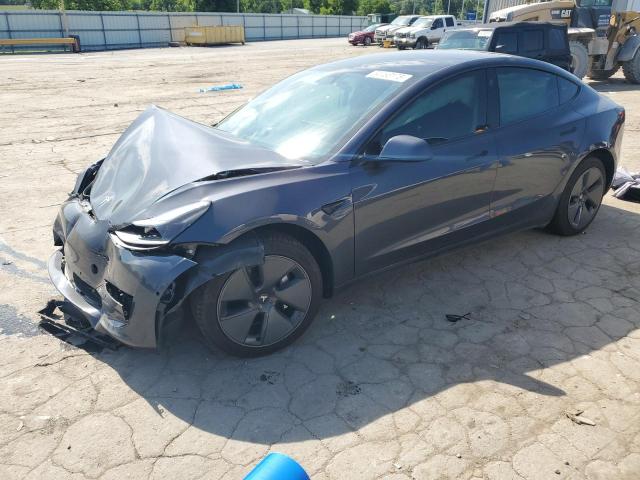 Tesla Model 3 (2022)