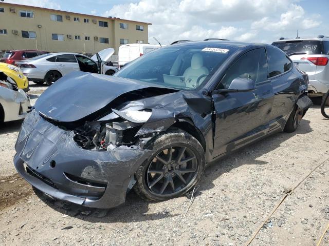 Tesla Model 3 (2022)