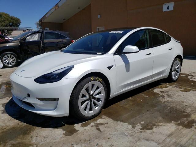 Tesla Model 3 (2023)