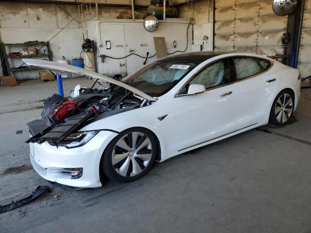 Tesla Model s (2021)