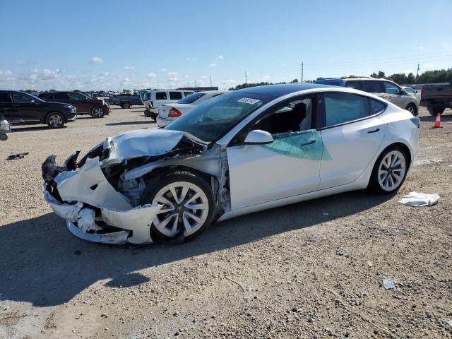 Tesla Model 3 (2022)