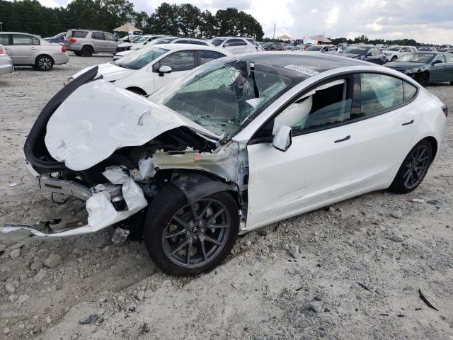 Tesla Model 3 (2022)