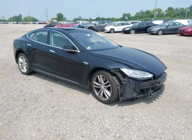 Tesla Model s (2015)