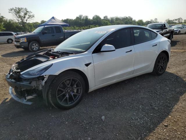 Tesla Model 3 (2021)