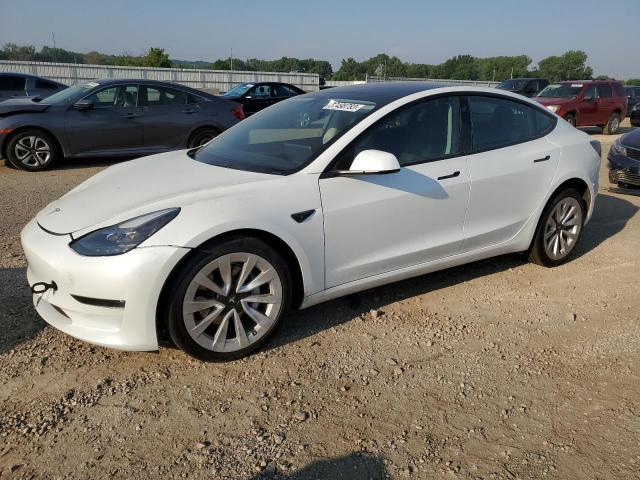 Tesla Model 3 (2022)