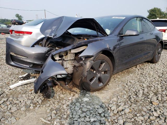 Tesla Model 3 (2022)