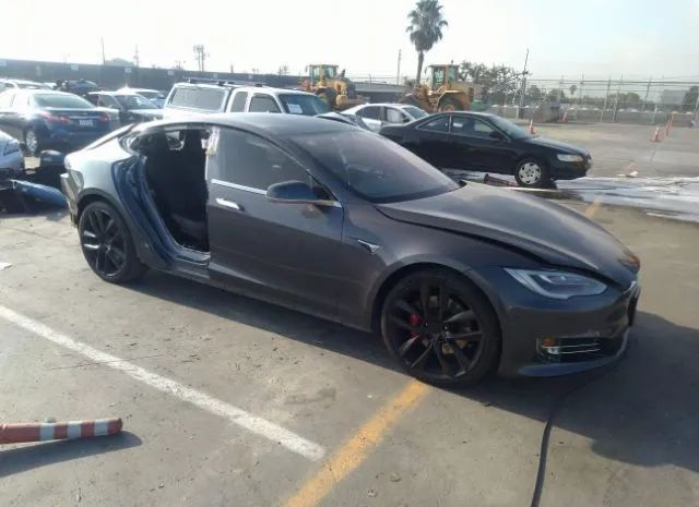 Tesla Model s (2017)