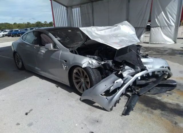 Tesla Model s (2016)