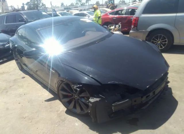 Tesla Model s (2016)