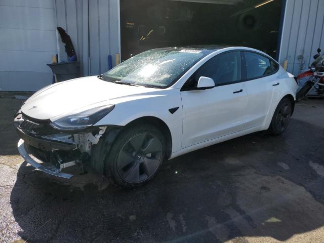 Tesla Model 3 (2021)