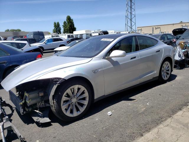 Tesla Model s 85 (2015)