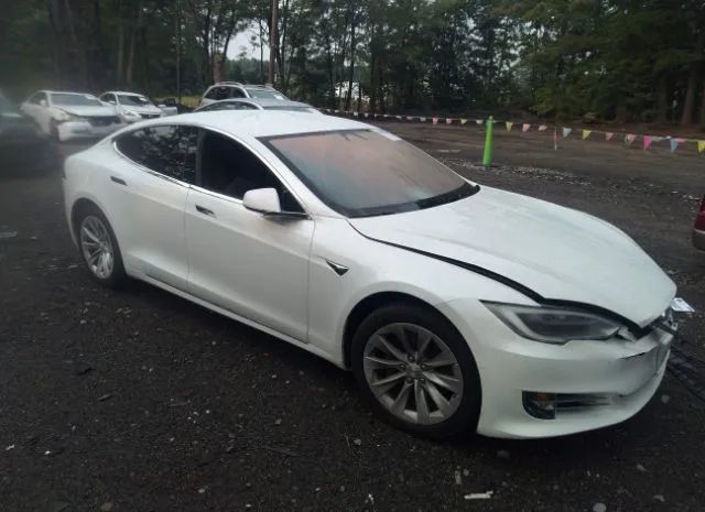 Tesla Model s (2016)