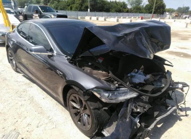 Tesla Model s (2015)