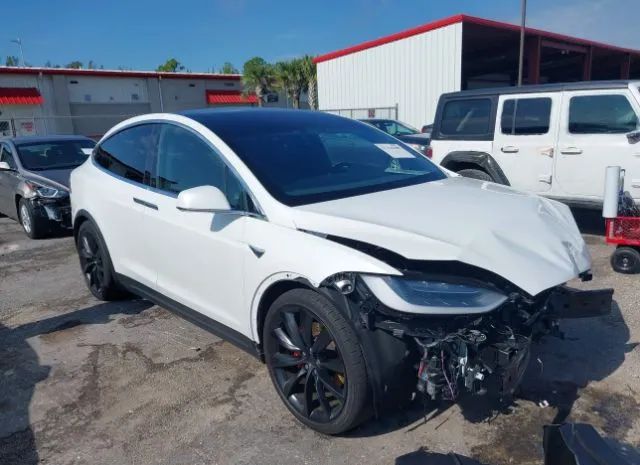 Tesla Model x (2019)
