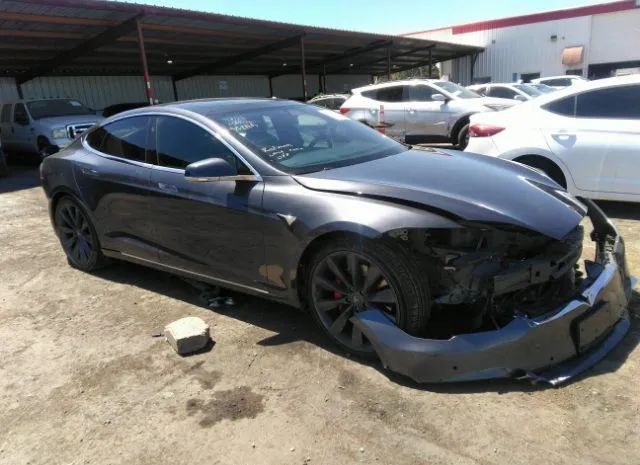 Tesla Model s (2016)
