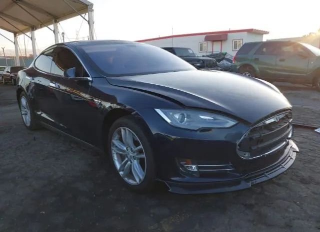 Tesla Model s (2014)