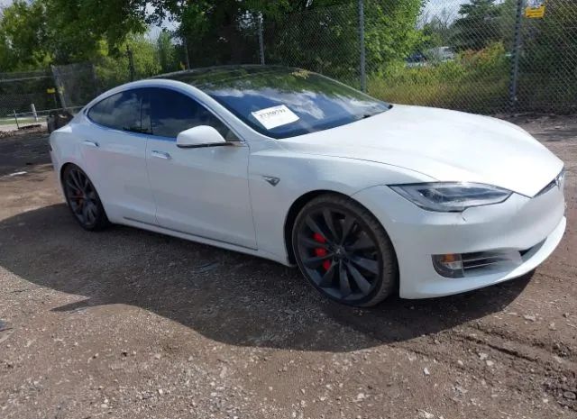 Tesla Model s (2016)
