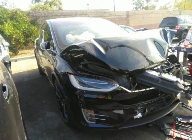 Tesla Model x (2016)