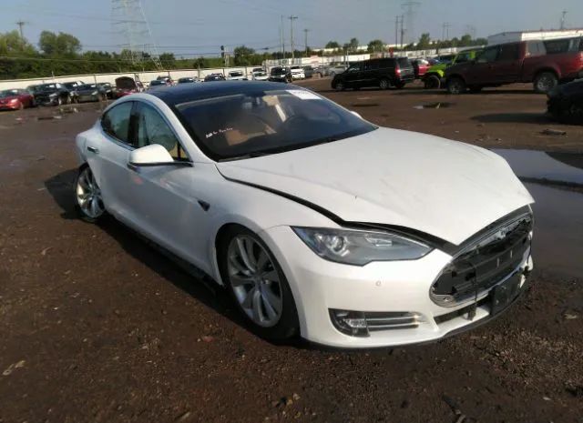 Tesla Model s (2014)