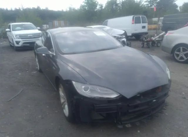 Tesla Model s (2015)