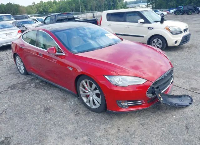 Tesla Model s (2015)
