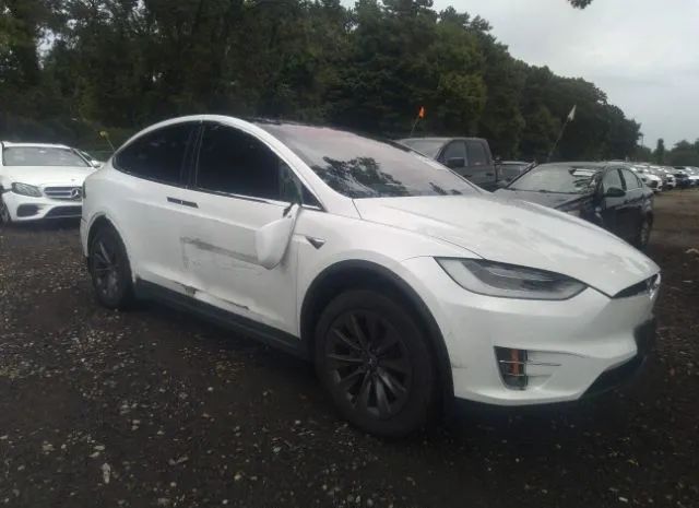 Tesla Model x (2017)