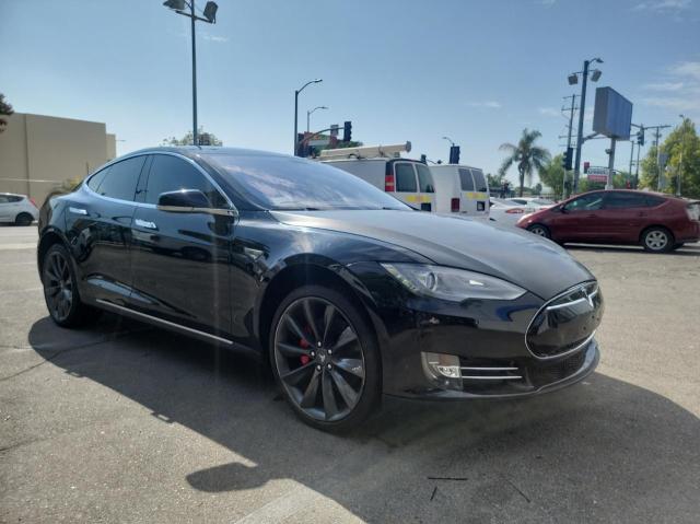 Tesla Model s (2014)