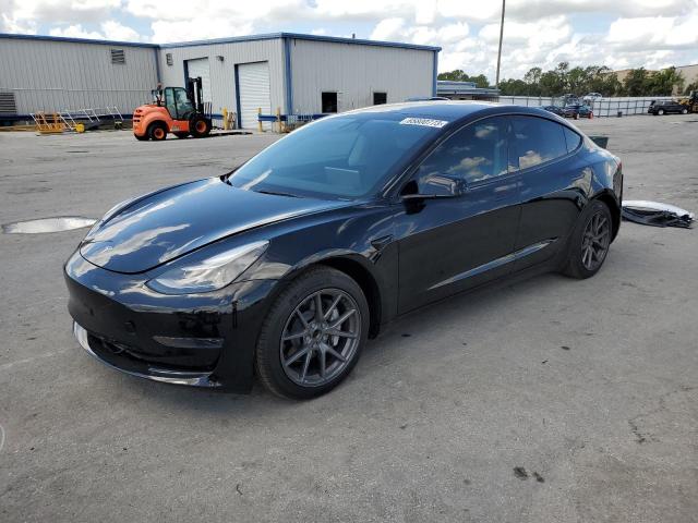 Tesla Model 3 (2022)