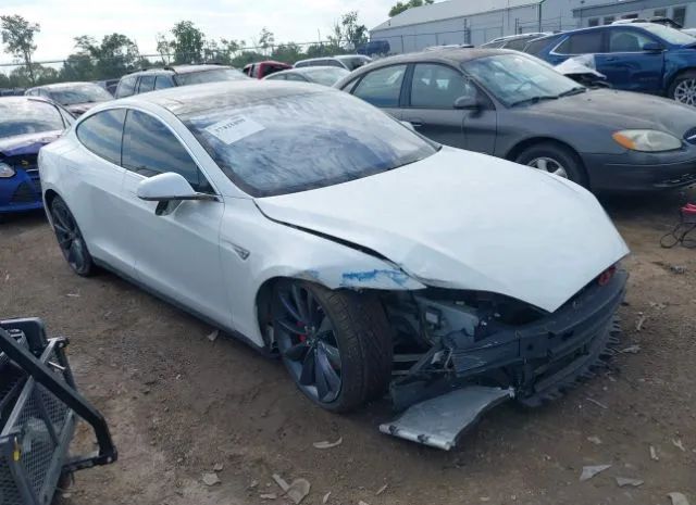 Tesla Model s (2015)