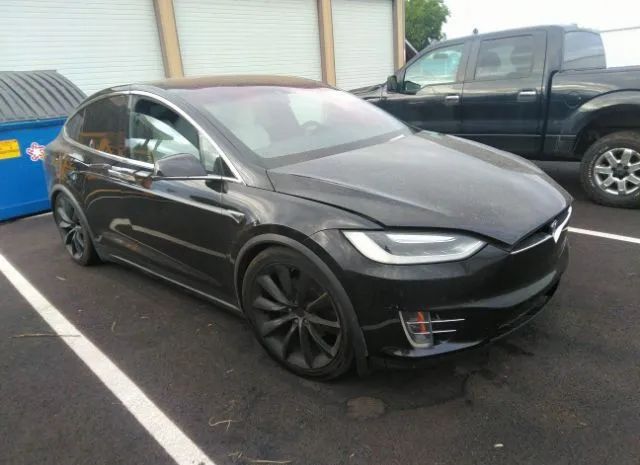 Tesla Model x (2016)