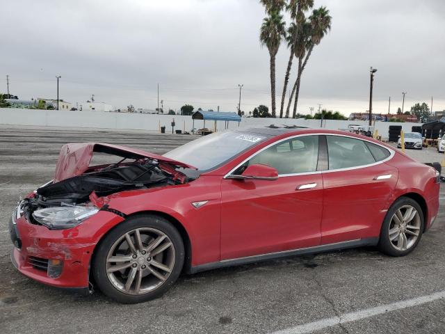 Tesla Model s (2016)