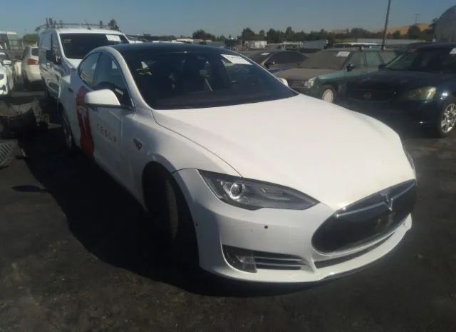Tesla Model s (2015)