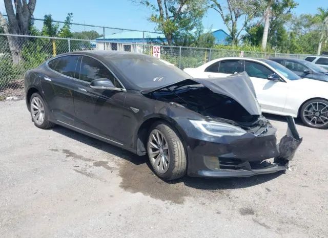Tesla Model s (2016)