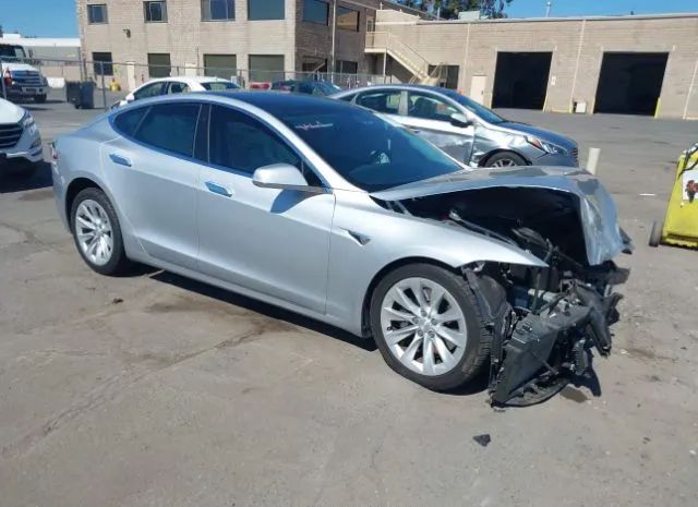 Tesla Model s (2017)