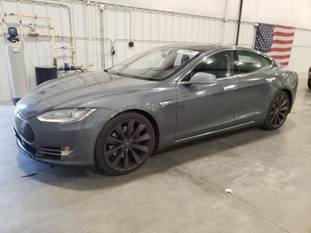 Tesla Model s (2013)