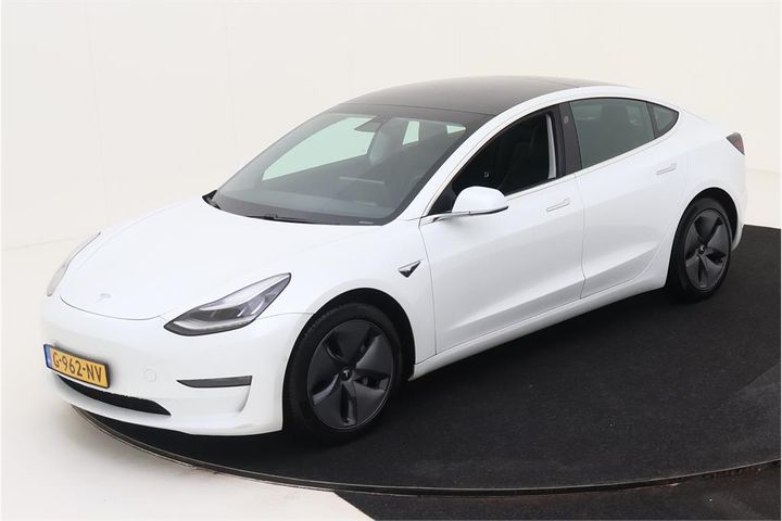 Tesla Model (2019)