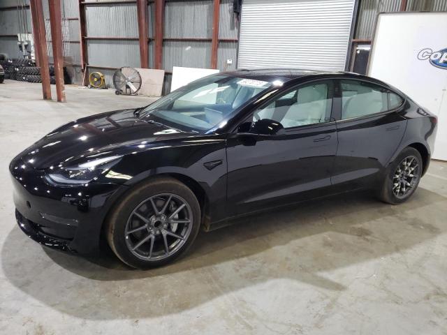 Tesla Model 3 (2023)