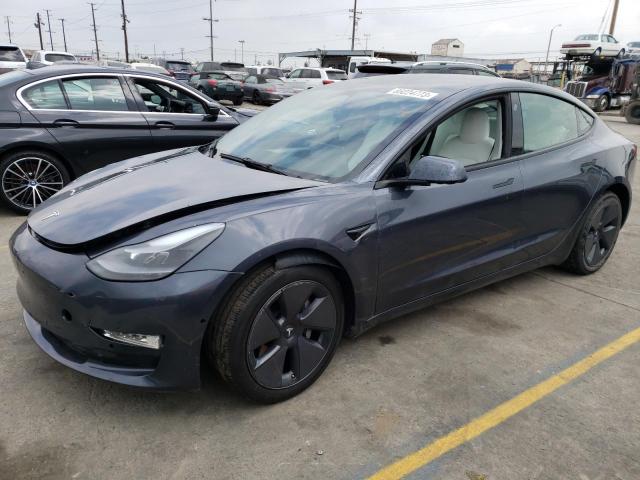 Tesla Model 3 (2022)