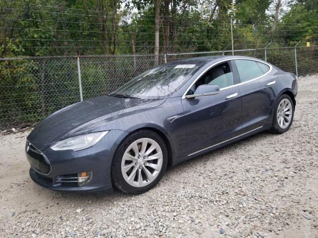 Tesla Model s (2016)