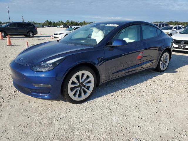 Tesla Model 3 (2022)