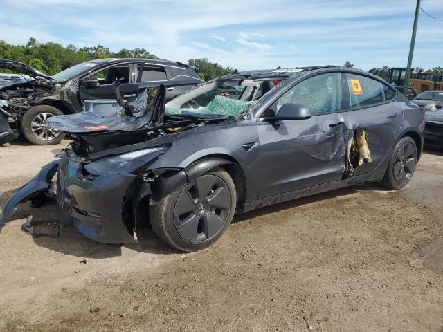 Tesla Model 3 (2023)