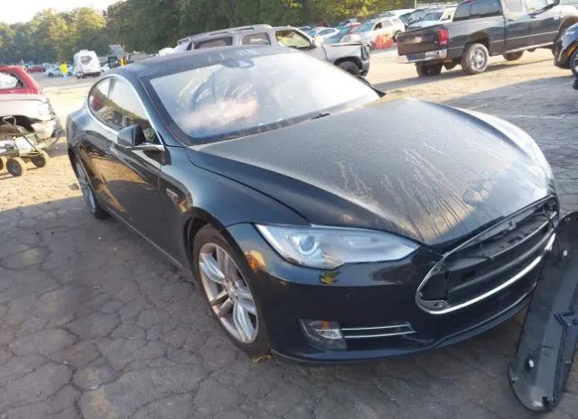 Tesla Model s (2015)