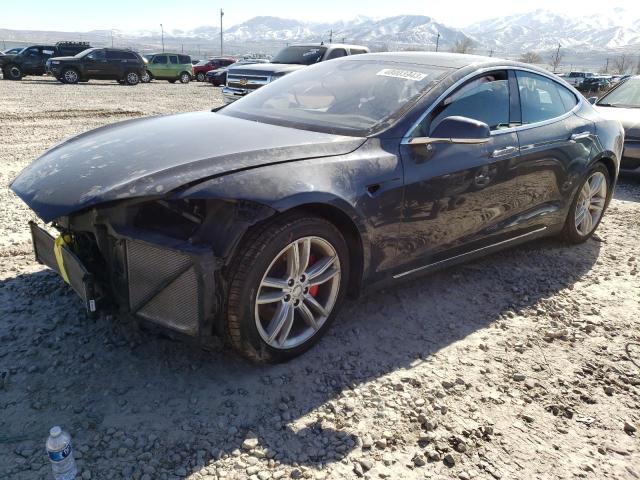 Tesla Model s (2015)