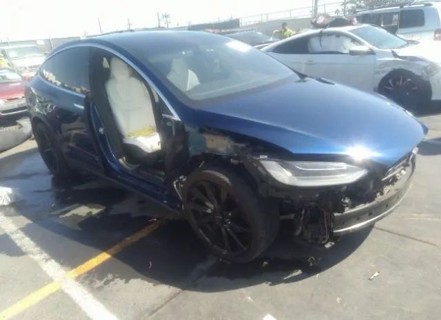 Tesla Model x (2017)