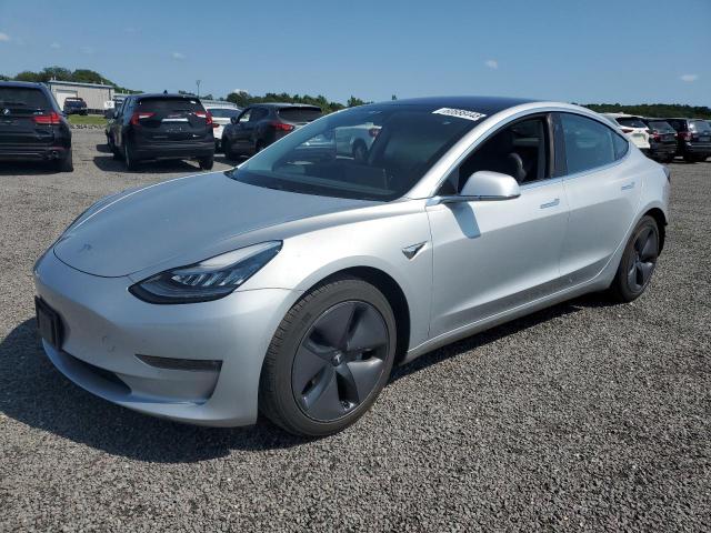 Tesla Model 3 (2018)