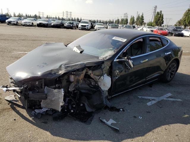 Tesla Model s (2019)
