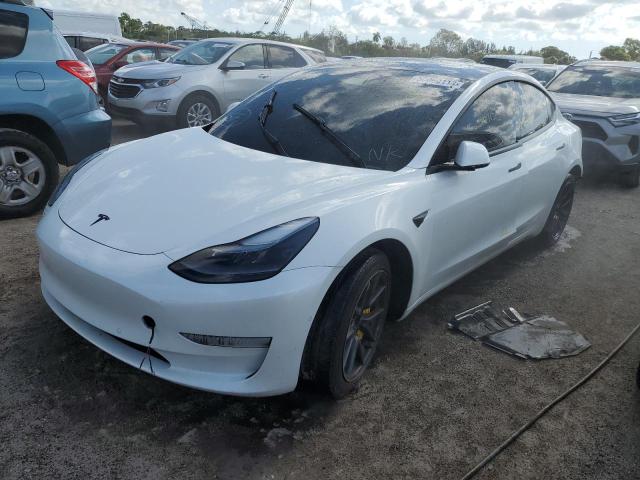 Tesla Model 3 (2021)