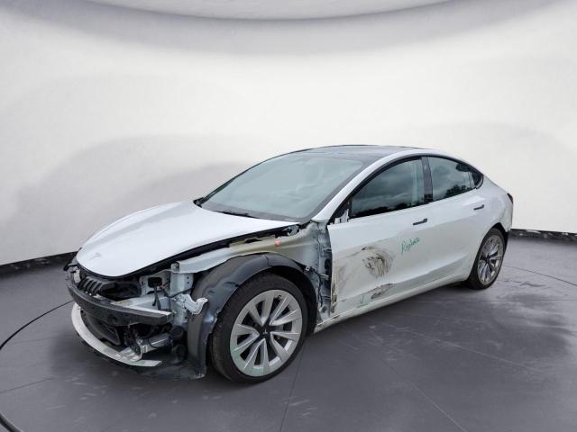 Tesla Model 3 (2022)