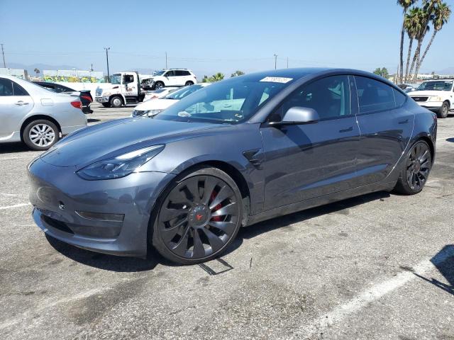 Tesla Model 3 (2022)