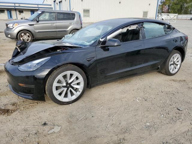 Tesla Model 3 (2023)